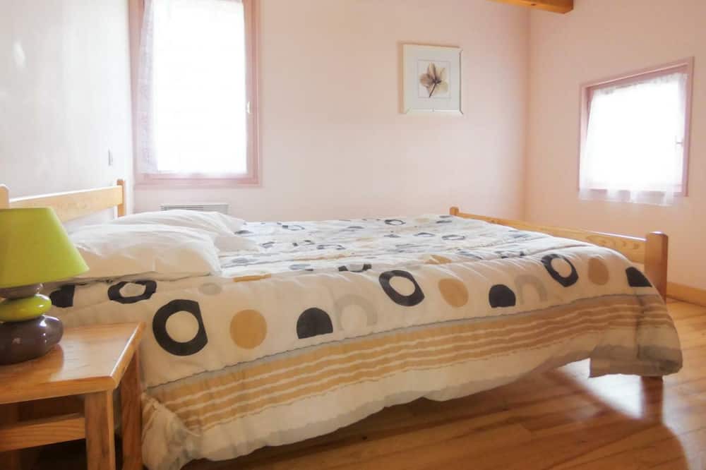 Photo of Bedroom in Callen