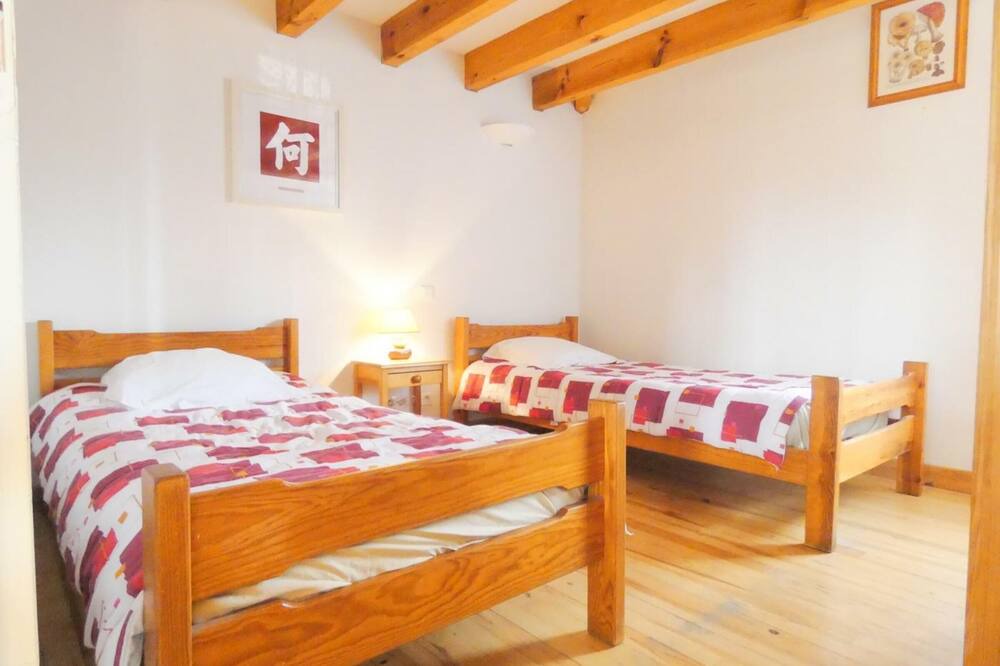 Photo of Bedroom in Callen