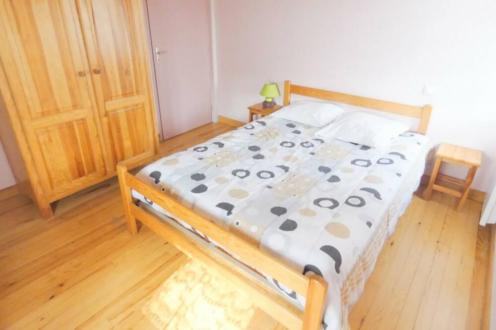 Photo of Bedroom in Callen