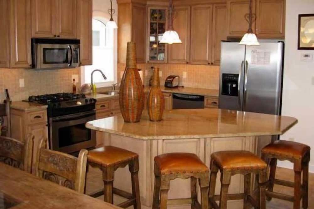 Photo of Kitchen in Gold Coast