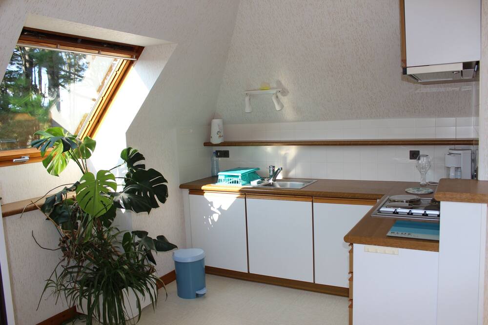 Photo of Kitchen in Saint-Gildas-de-Rhuys