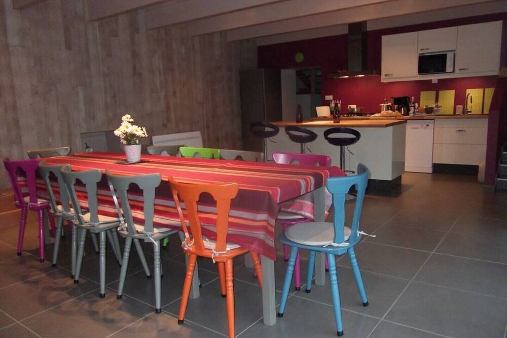 Photo of Kitchen in Cazaux-Frechet-Aneran-Camors