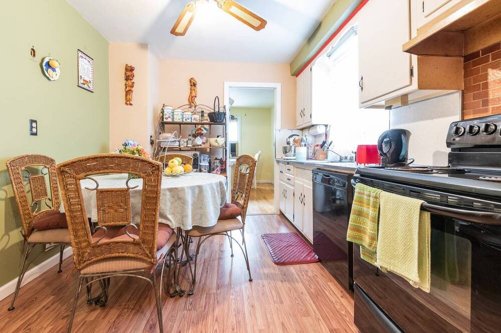 Photo of Kitchen in Linden