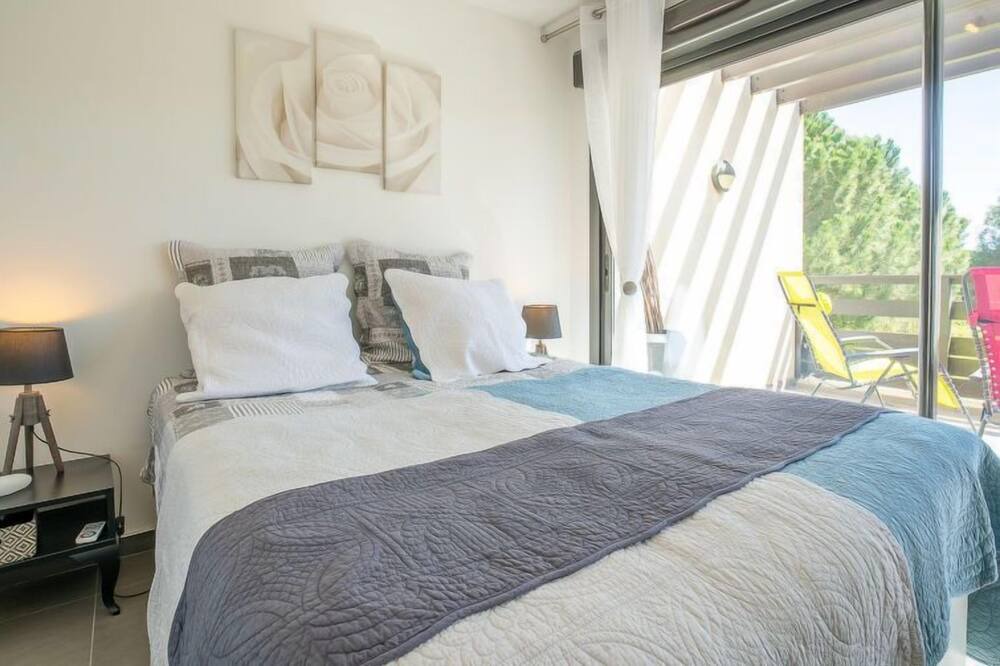 Photo of Bedroom in Saint-Cyprien Plage