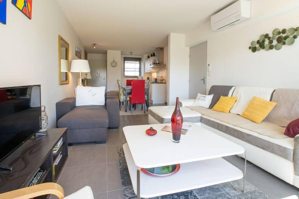 Photo of Livingroom in Saint-Cyprien Plage