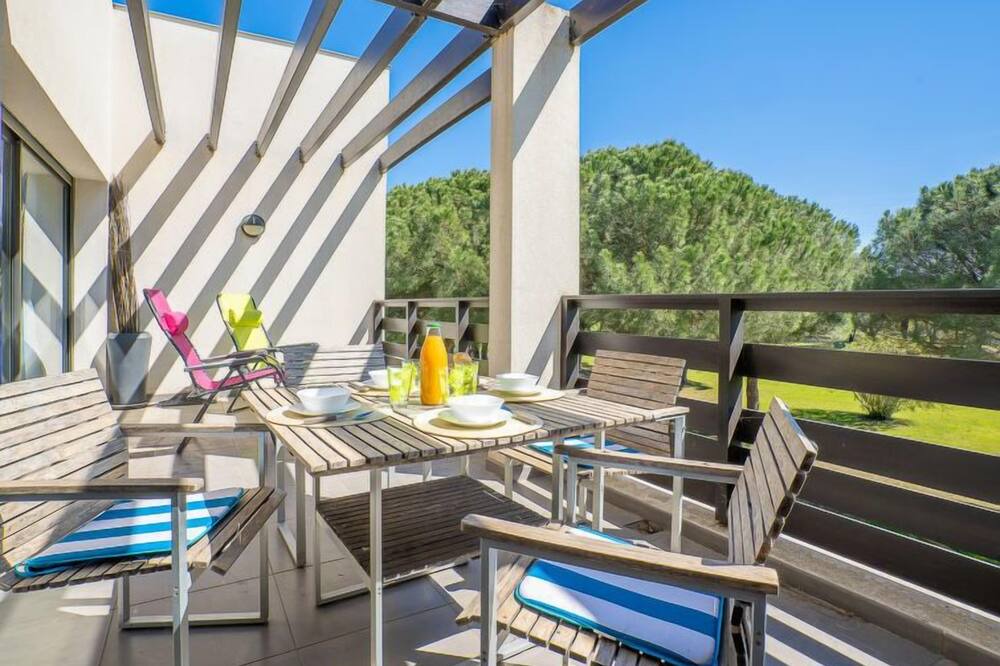 Photo of Patio Balcony in Saint-Cyprien Plage