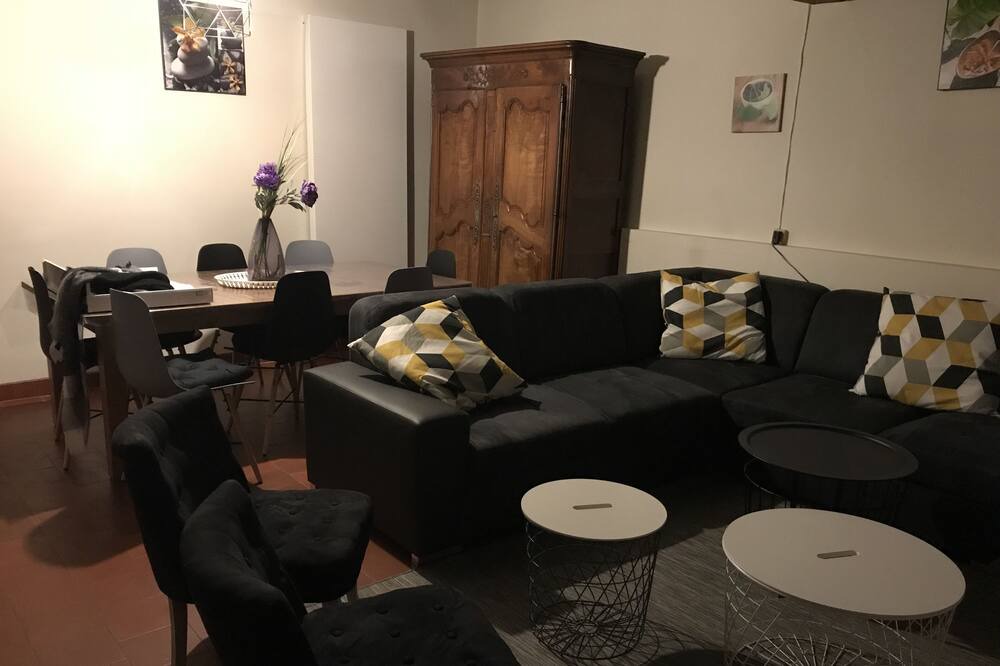 Photo of Livingroom in Bourgueil