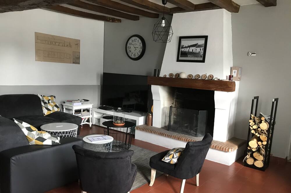Photo of Livingroom in Bourgueil