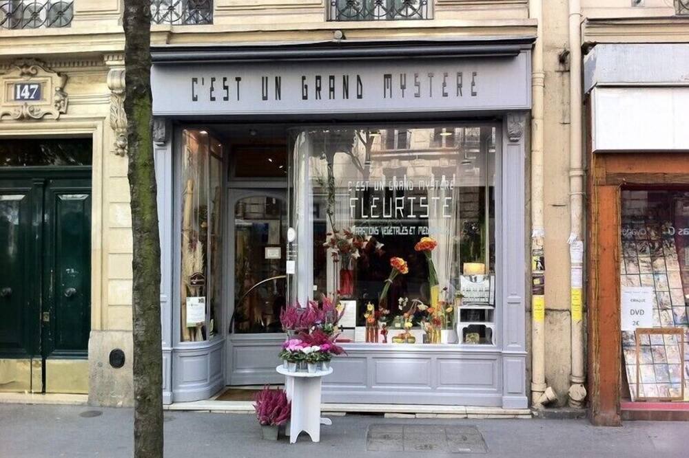 Photo of Outdoor in Quartier des Grandes-Carrieres