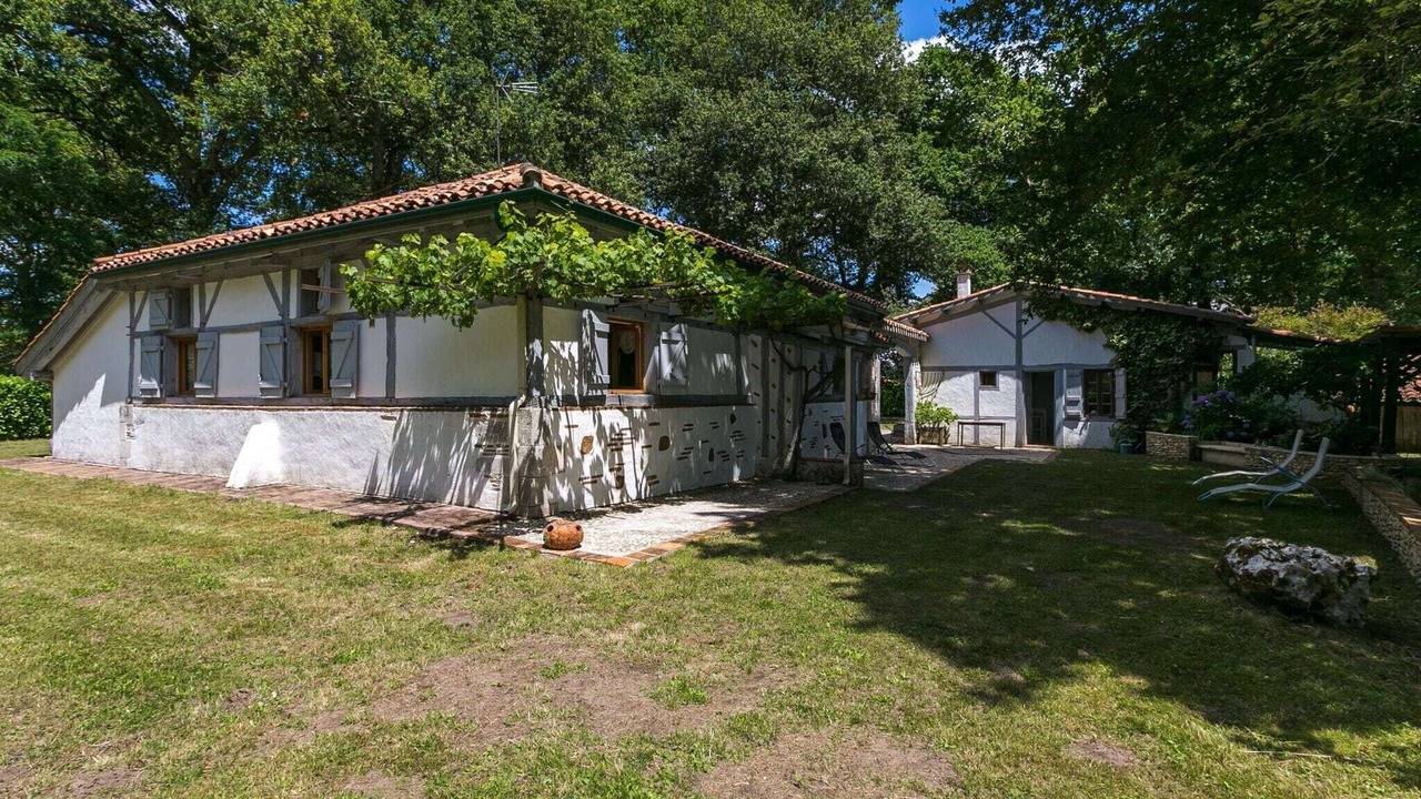 Photo of Outdoor in Laluque