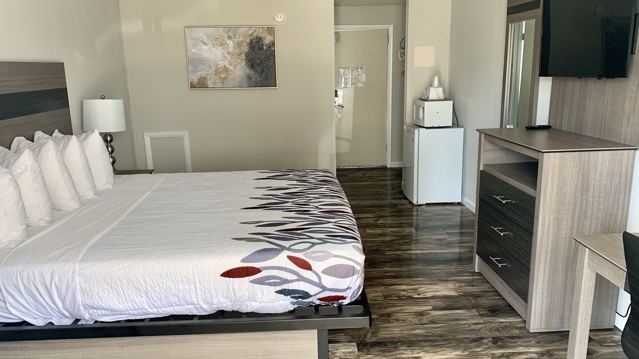 Photo of Bedroom in Midtown Ocean City