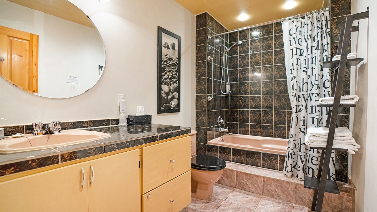 Photo of Bathroom in De Lorimier