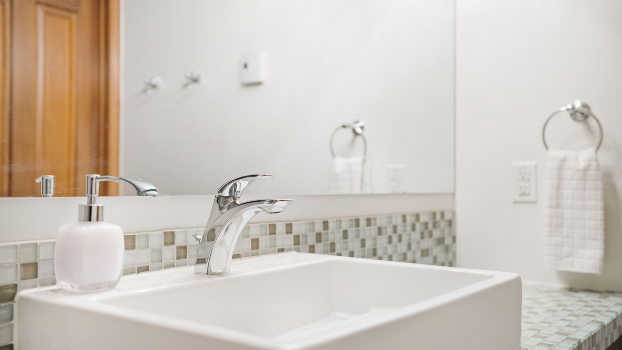 Photo of Bathroom in De Lorimier
