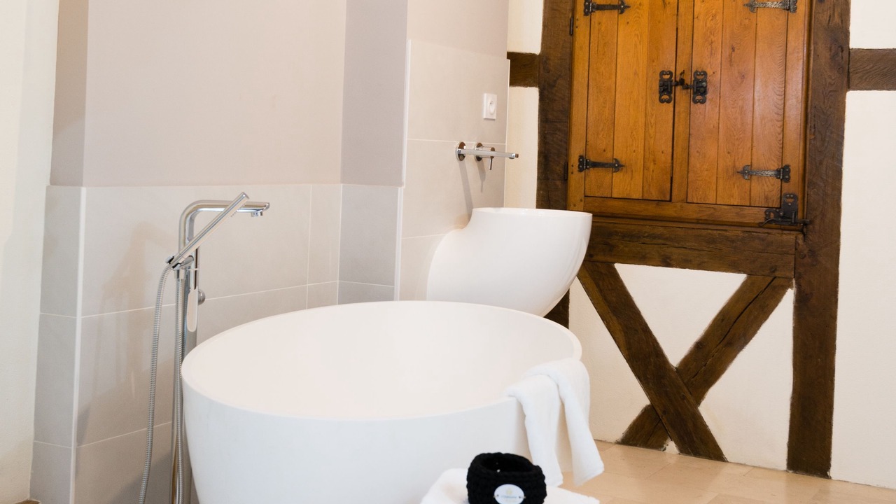 Photo of Bathroom in Downtown Angers