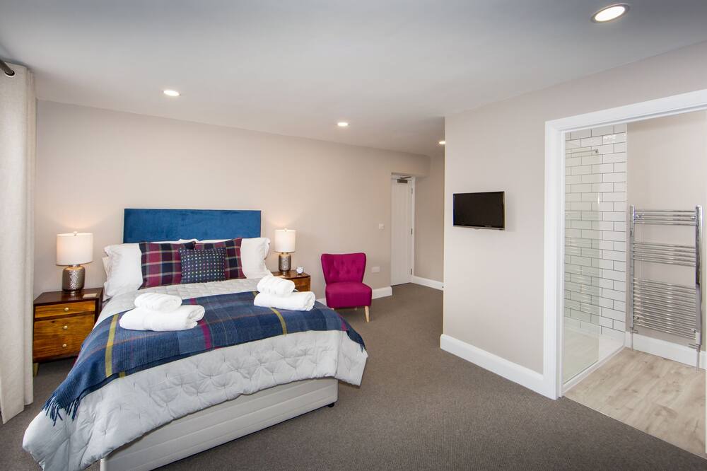 Photo of Bedroom in Redhill