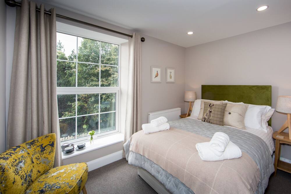 Photo of Bedroom in Redhill