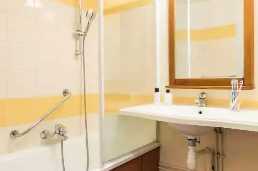 Photo of Bathroom in Saint-Lary-Soulan