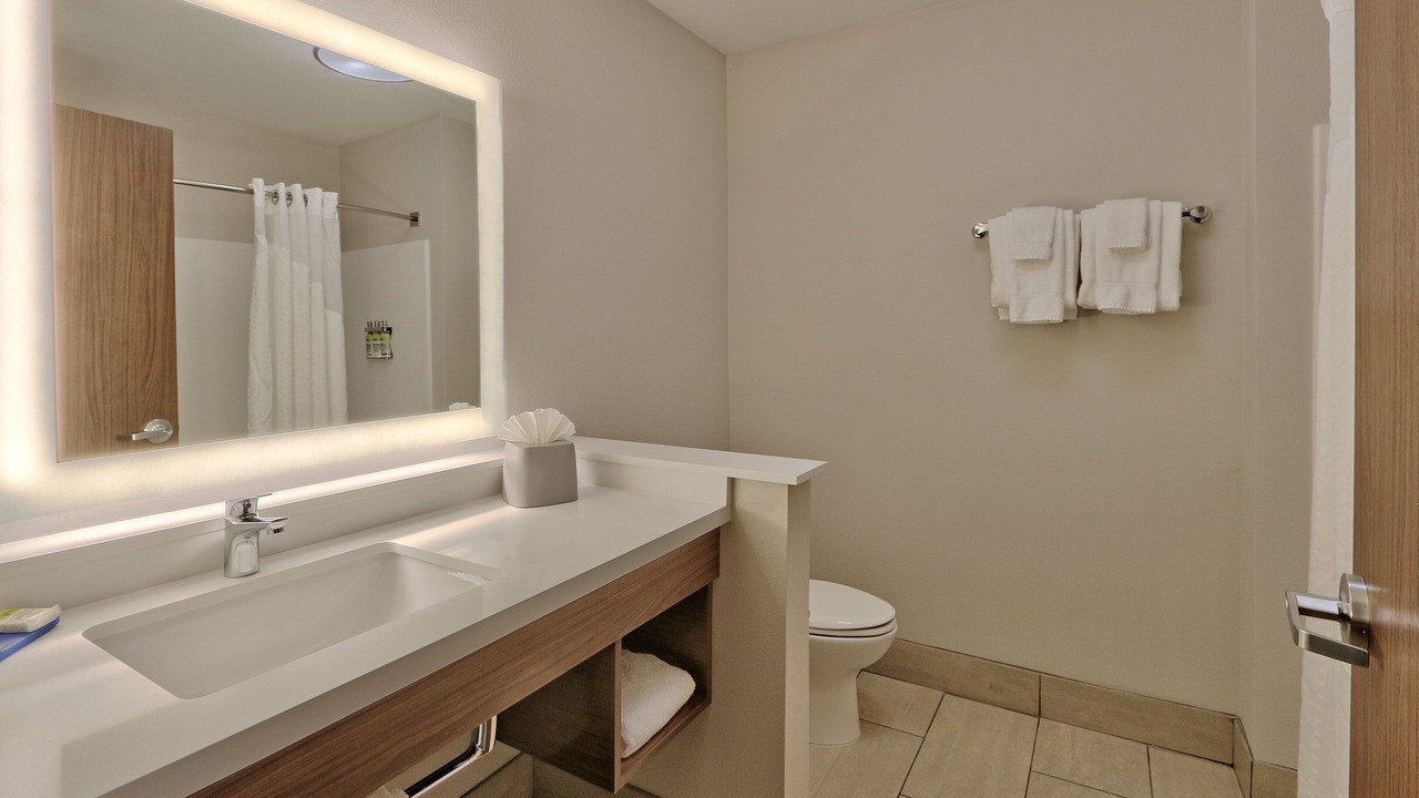 Photo of Bedroom in Northeast Heights