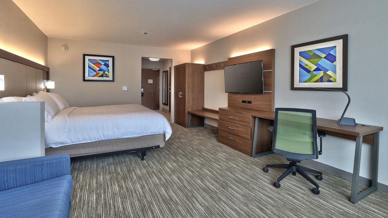 Photo of Bedroom in Northeast Heights