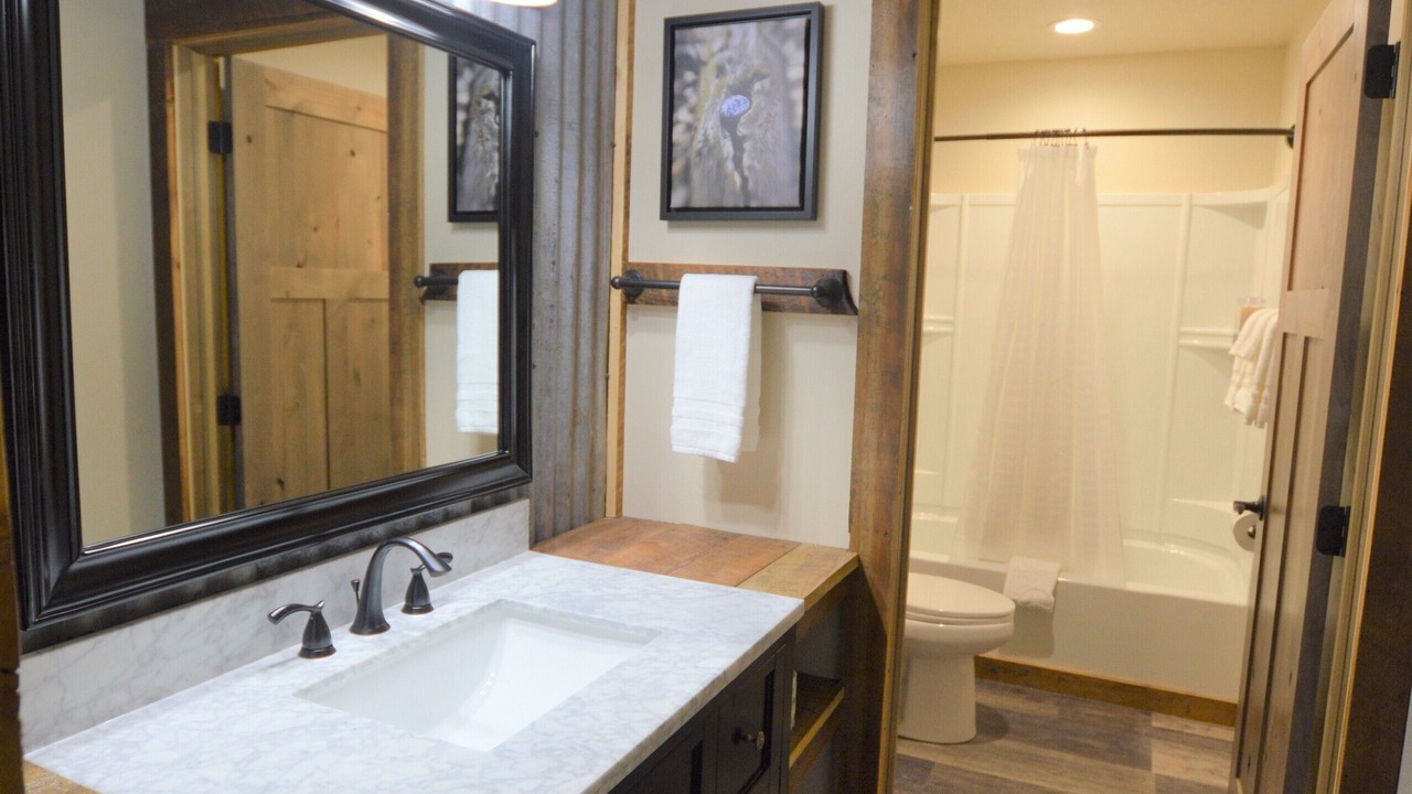 Photo of Bathroom in West Yellowstone
