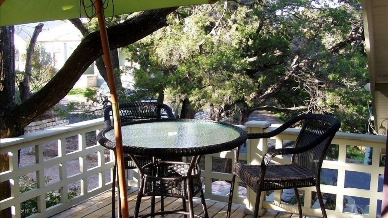 Photo of Outdoor in Clarksville
