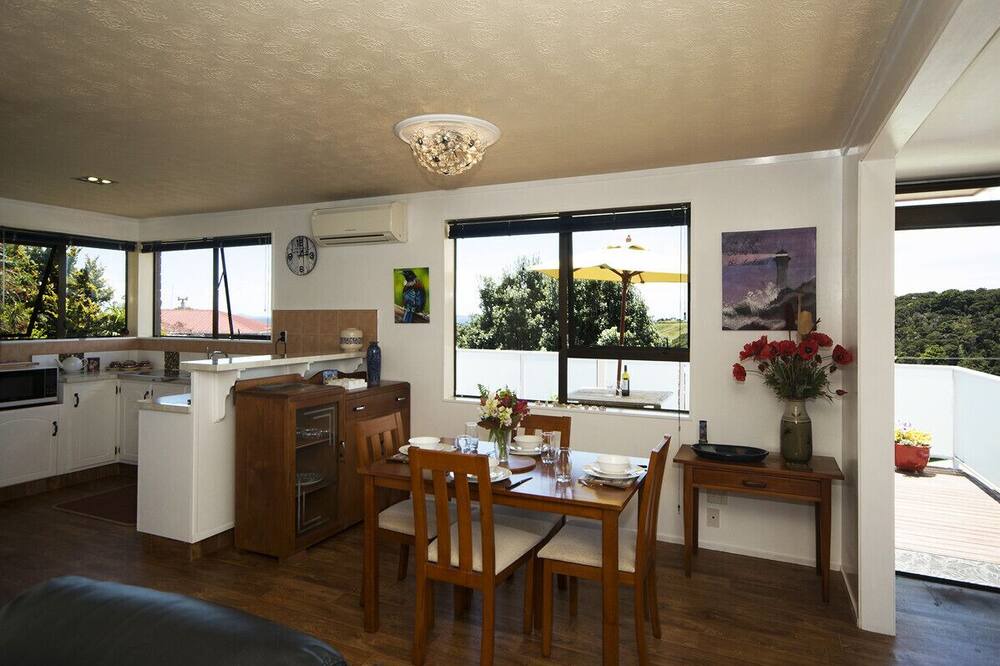 Photo of Kitchen in Cable Bay