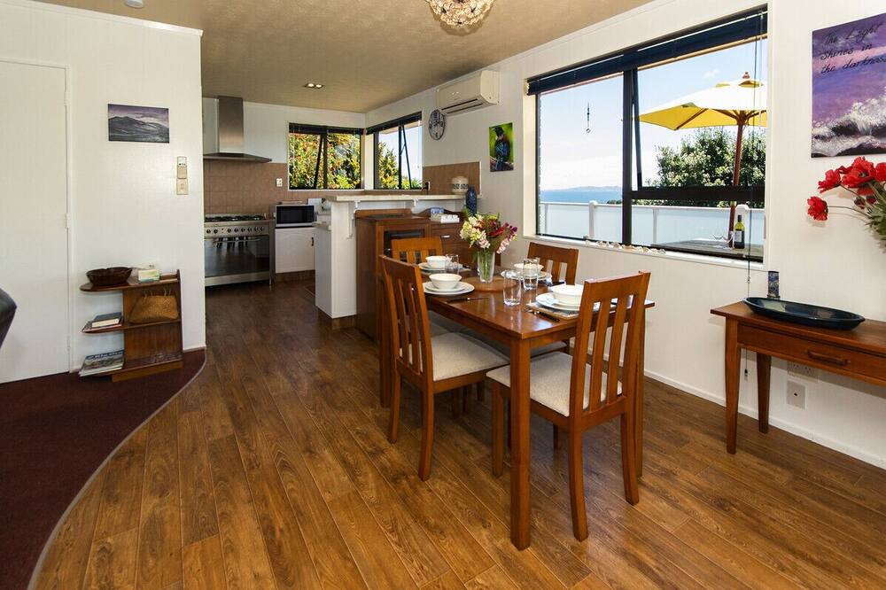 Photo of Others in Cable Bay