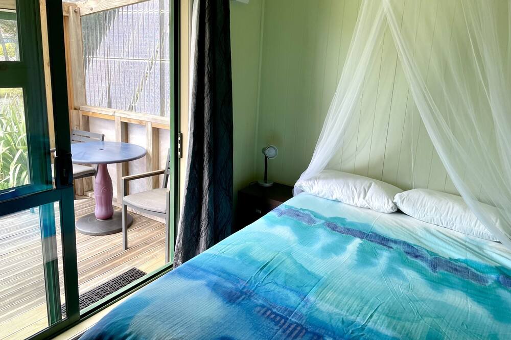 Photo of Bedroom in Rings Beach