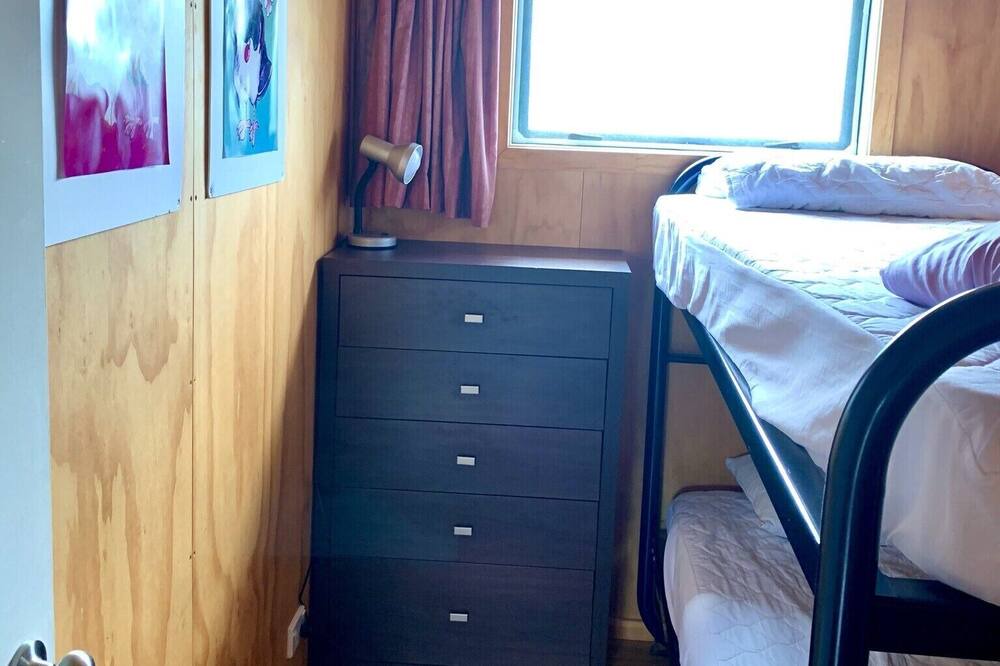 Photo of Bedroom in Rings Beach