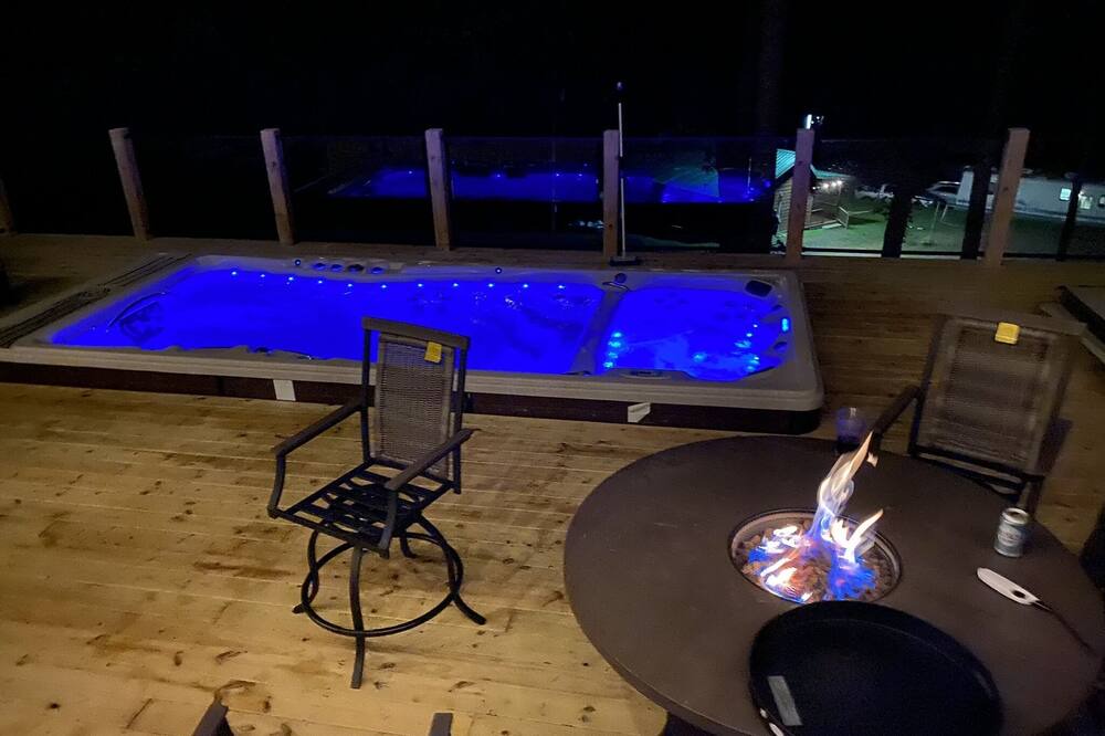 Photo of Outdoor in Alix
