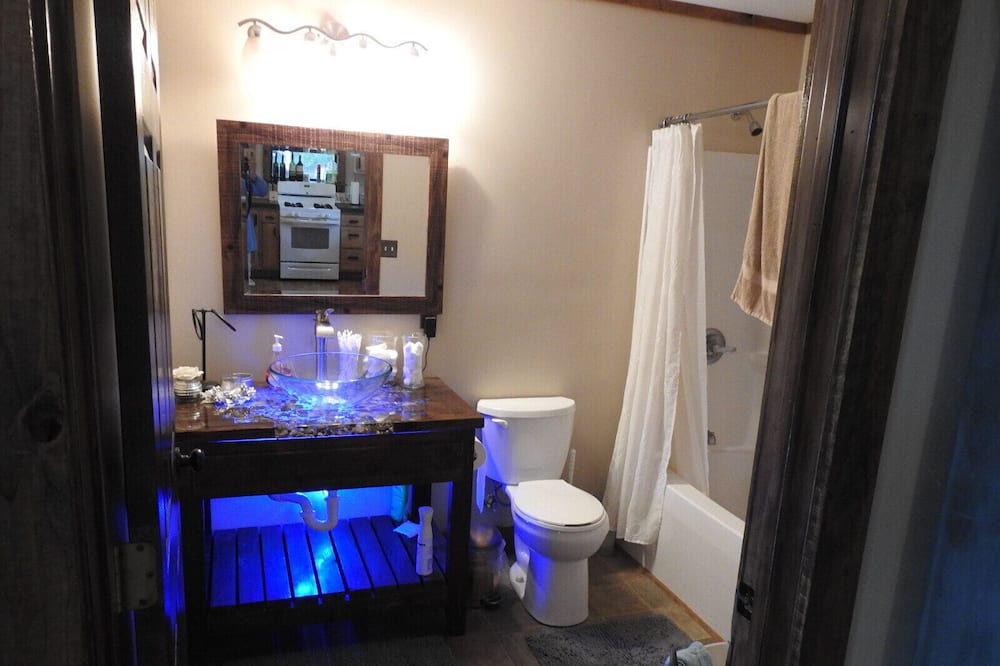 Photo of Bathroom in Alix