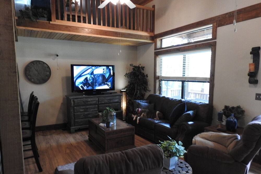 Photo of Bedroom in Alix