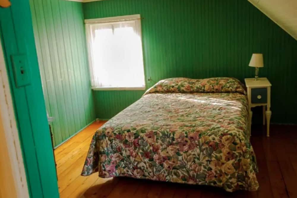 Photo of Bedroom in L'Islet