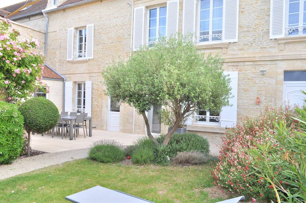 Photo of Outdoor in Saint-Regnobert-de-la-Cote-de-Nacre