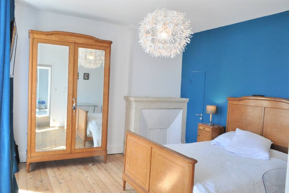 Photo of Bedroom in Saint-Regnobert-de-la-Cote-de-Nacre
