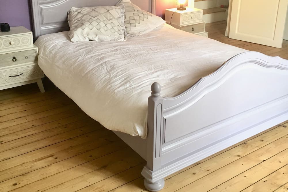 Photo of Bedroom in Saint-Regnobert-de-la-Cote-de-Nacre
