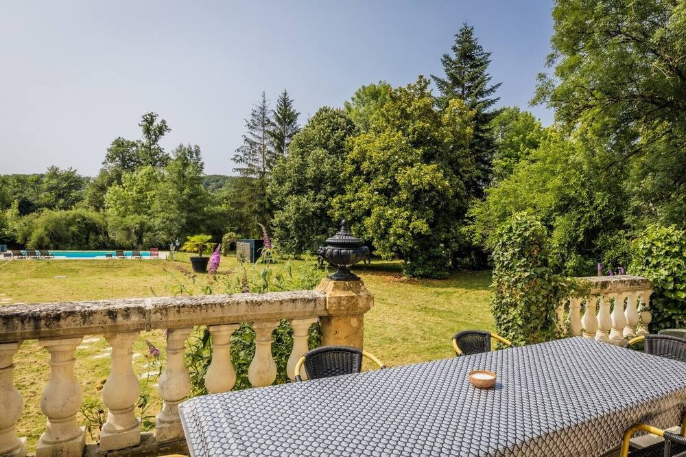 Photo of Outdoor in Sarrazac