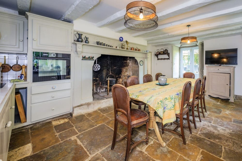 Photo of Others in Sarrazac