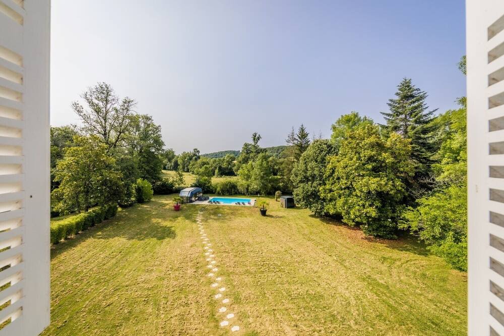 Photo of Outdoor in Sarrazac