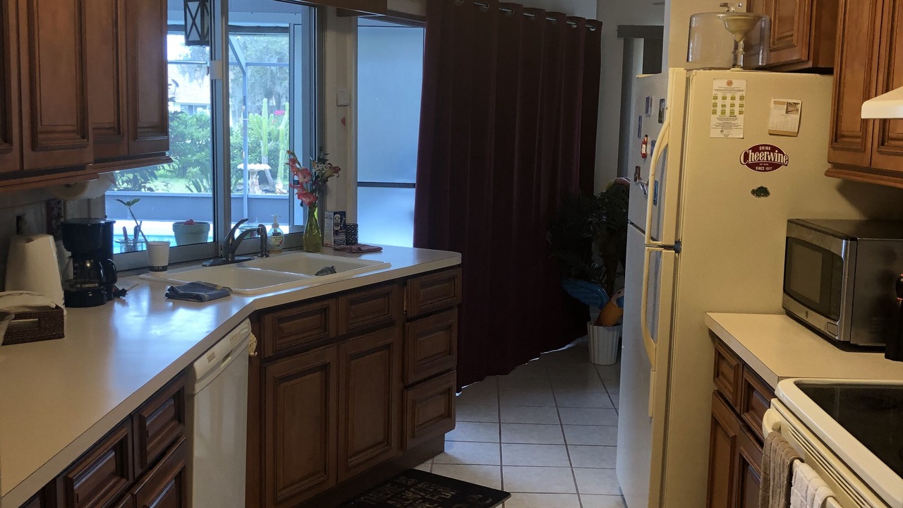Photo of Kitchen in Sun 'N Lake