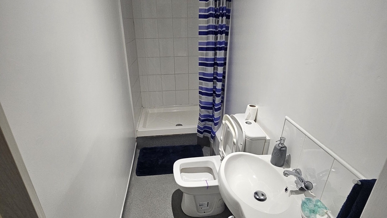 Photo of Bathroom in Hoddesdon