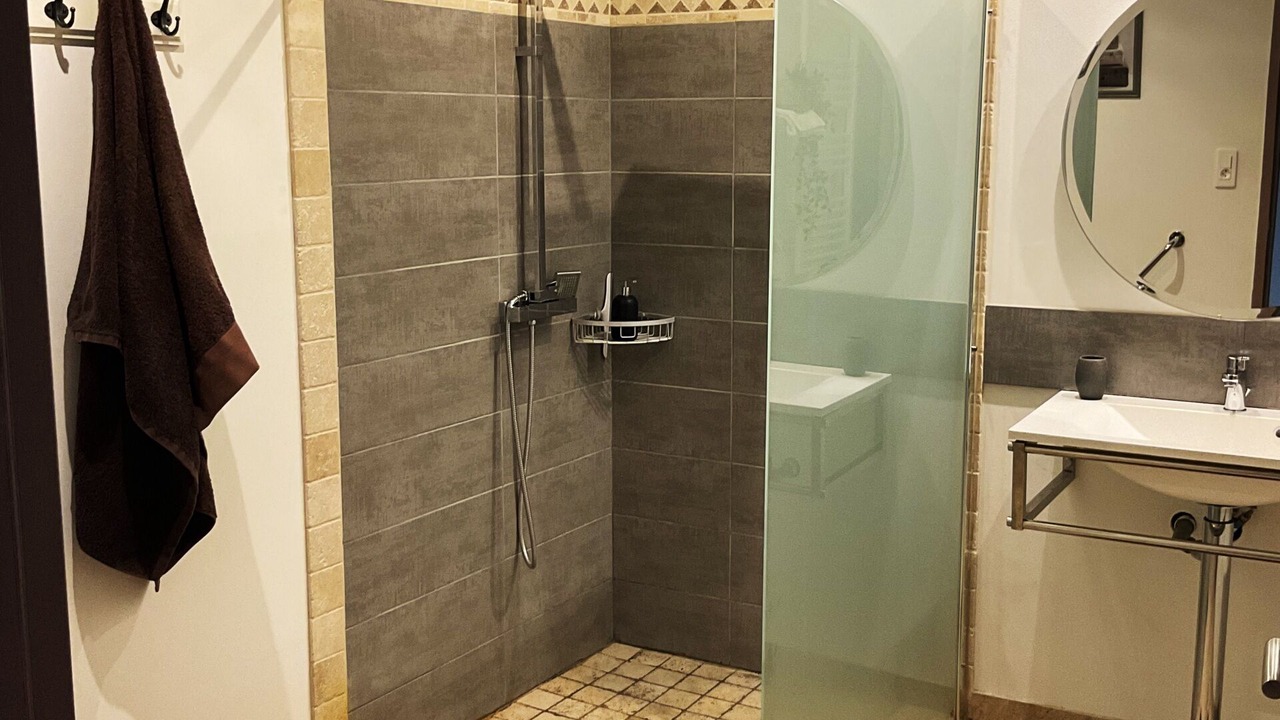 Photo of Bathroom in Saint-Andre-de-la-Marche