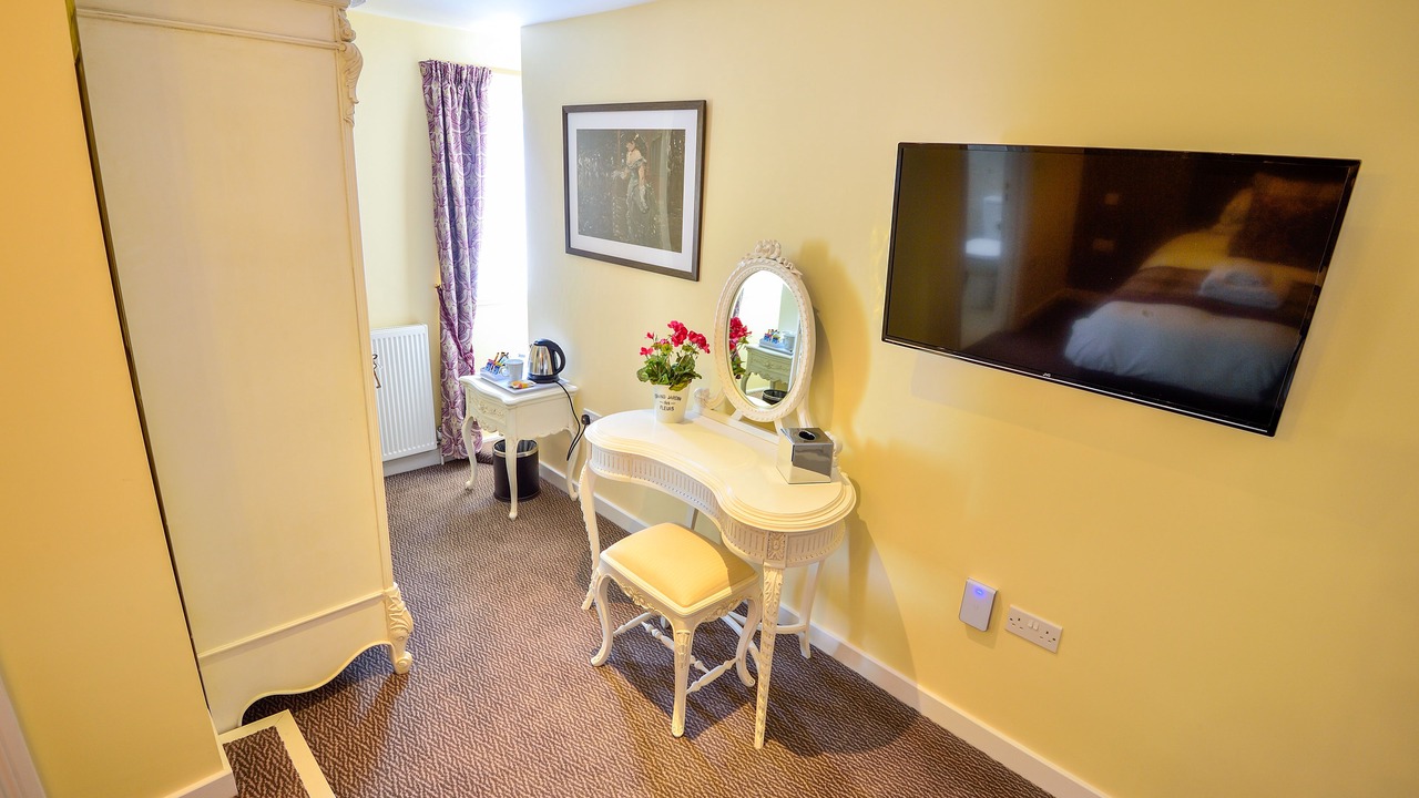 Photo of Bedroom in Axminster