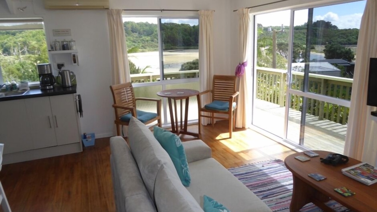 Photo of Others in Te Tii