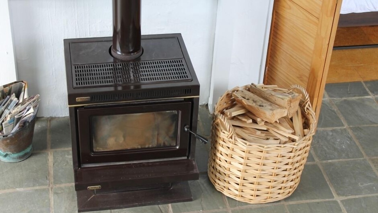 Photo of Others in Raglan