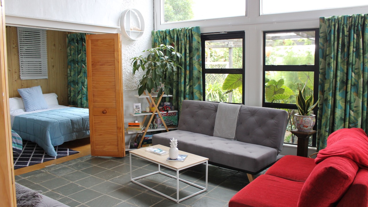 Photo of Others in Raglan