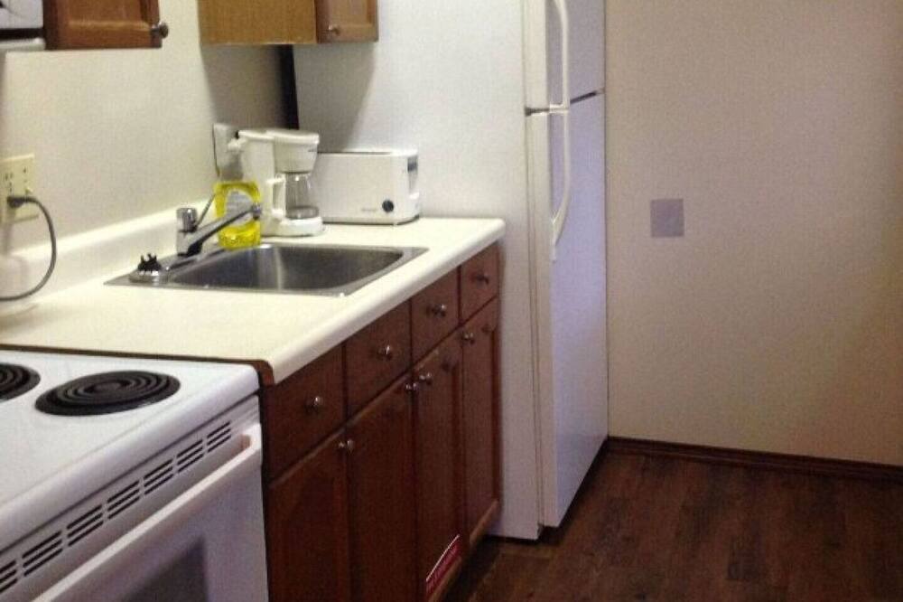 Photo of Kitchen in Grand Bend