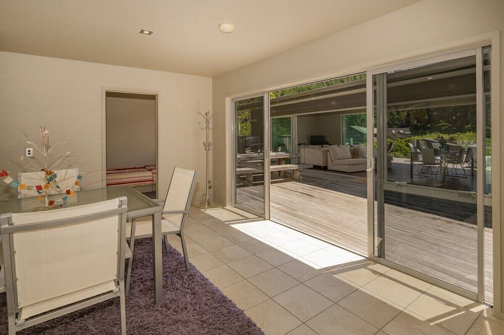 Photo of Others in Opito Bay