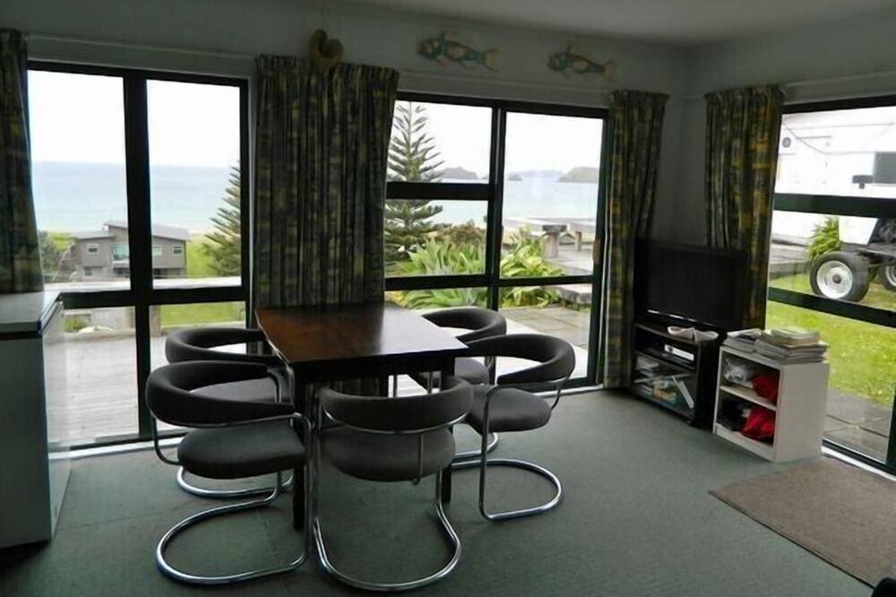 Photo of Livingroom in Opito Bay