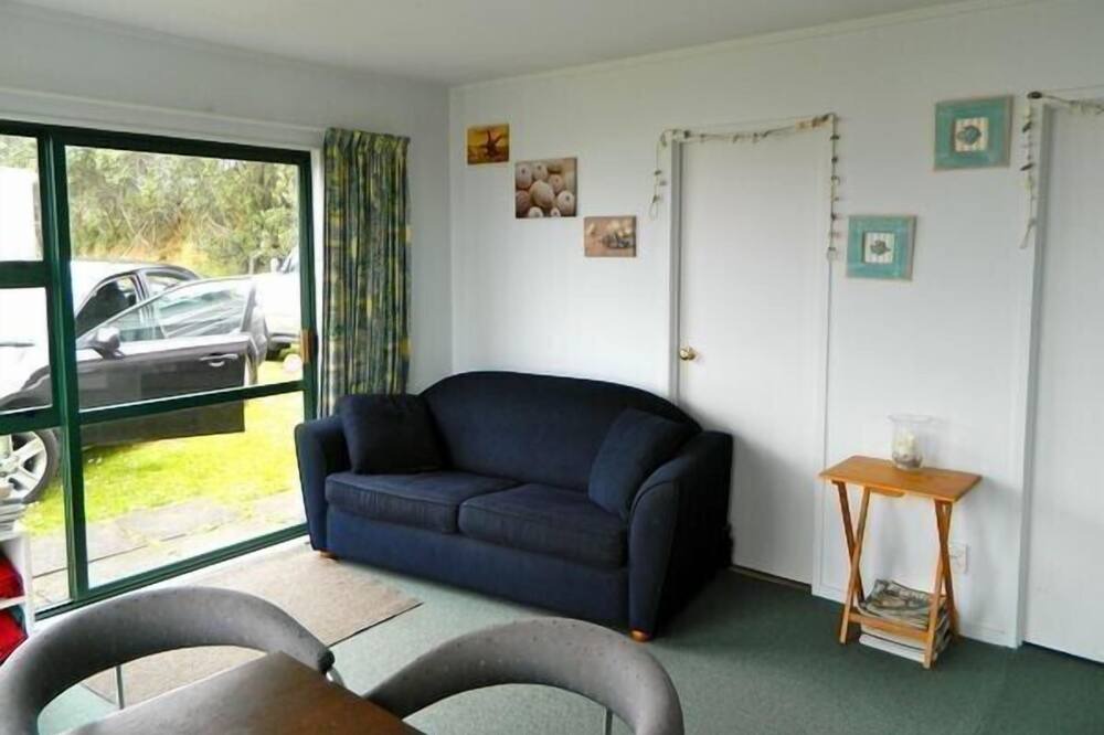 Photo of Livingroom in Opito Bay